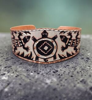 🦎 Vintage Native American Artisan Turtle And Gecko Copper Cuff Bracelet
